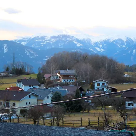 بيت ضيافة Kaernten 3*